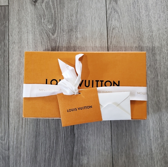 Louis Vuitton Monogram Mini Bumbag Party Bracelet NWT - Picture 14 of 16